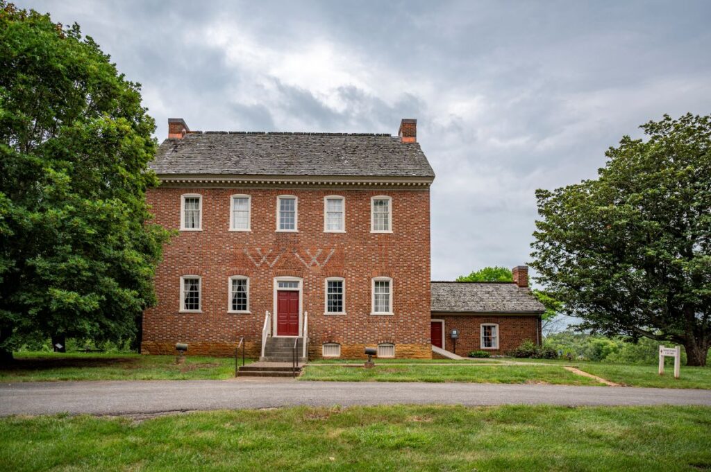 William-whitley-house-lincoln-county-kentucky-front